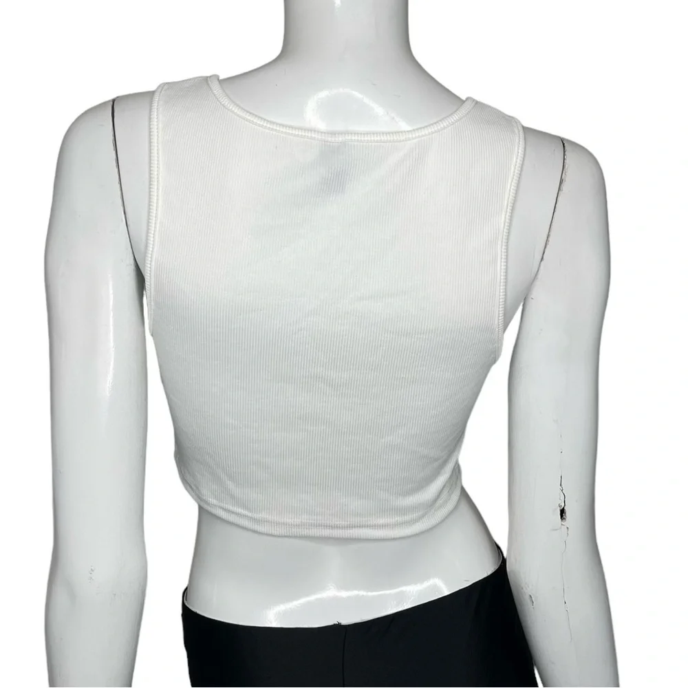 🤑 5/$25 SHEIN Skate Gang White Graphic Cropped Tank Top - Picture 2 of 4